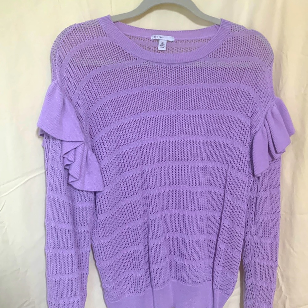 Boutique Sheer purple top Size xl